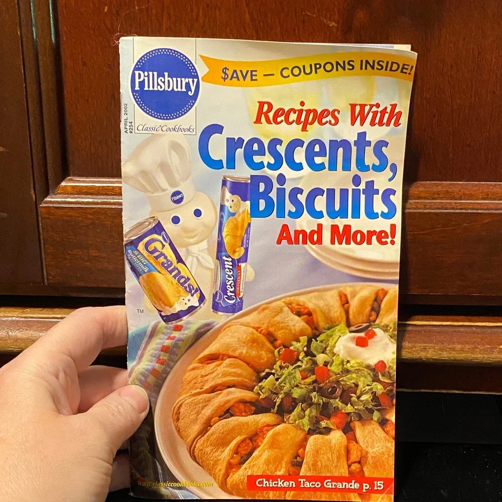 Pillsbury four piece cookbook magazine set